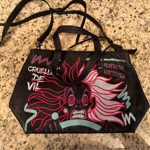 Danielle Nicole cruella de vil Disney  purse